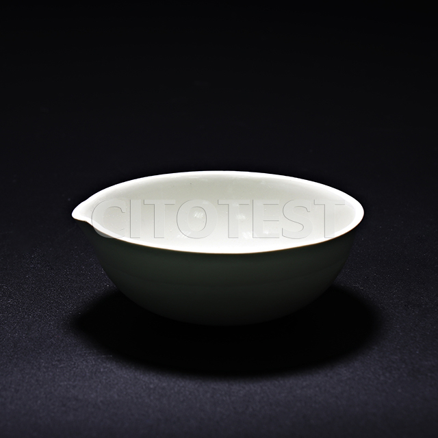 Evaporation dish, porcelain material, glazed